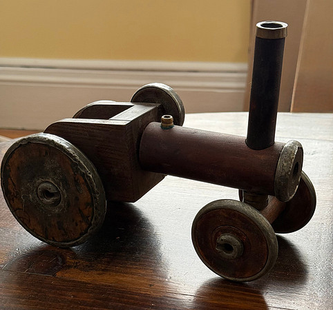 Wooden toys (2/3)