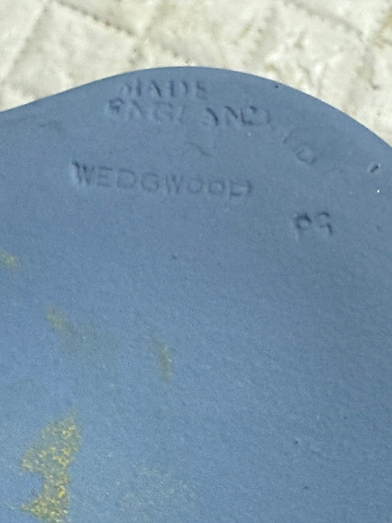 Wedgewood dish (2/2)