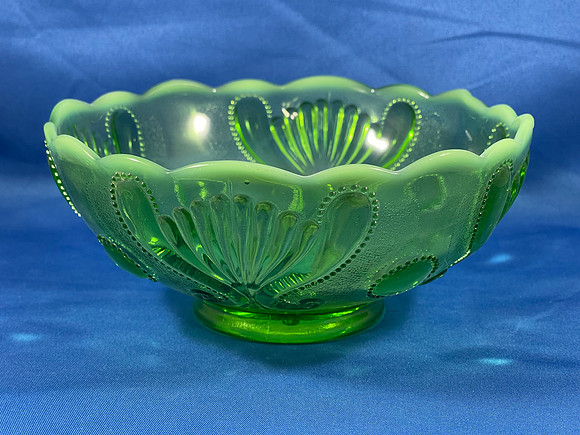 Green bowl (1/2)